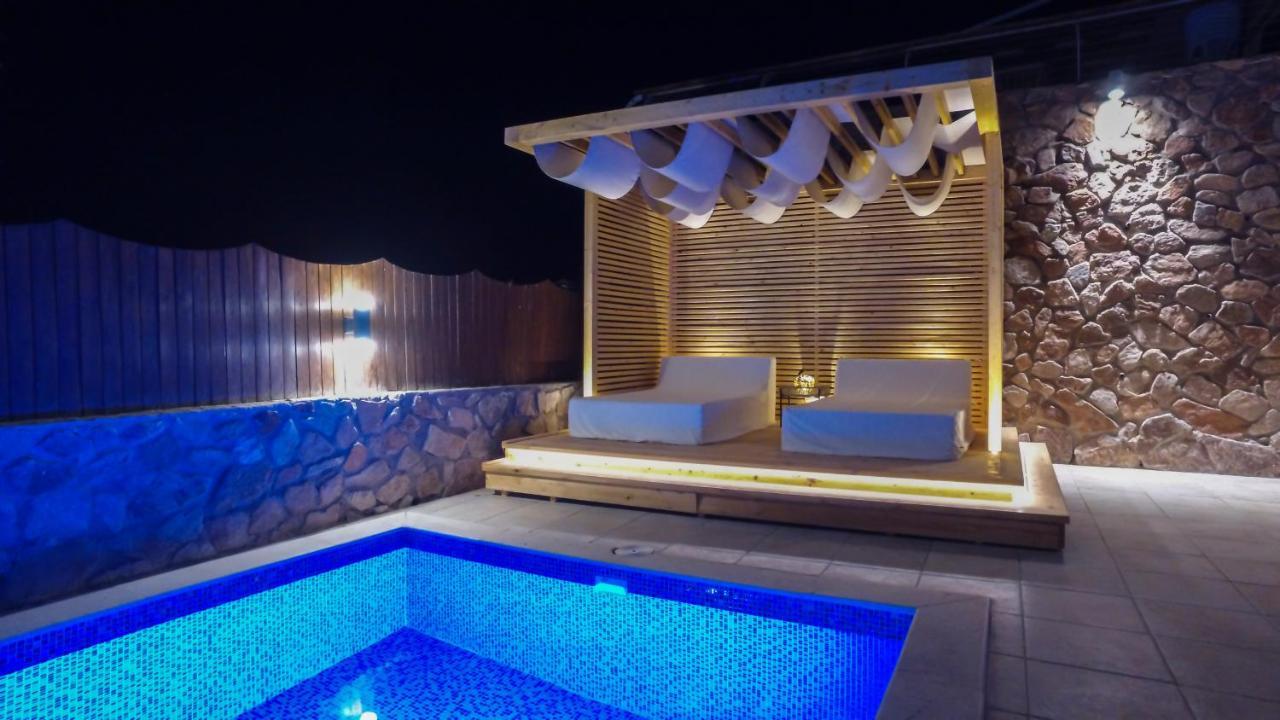 Luxury Suite By The Pool Eilat Exterior photo